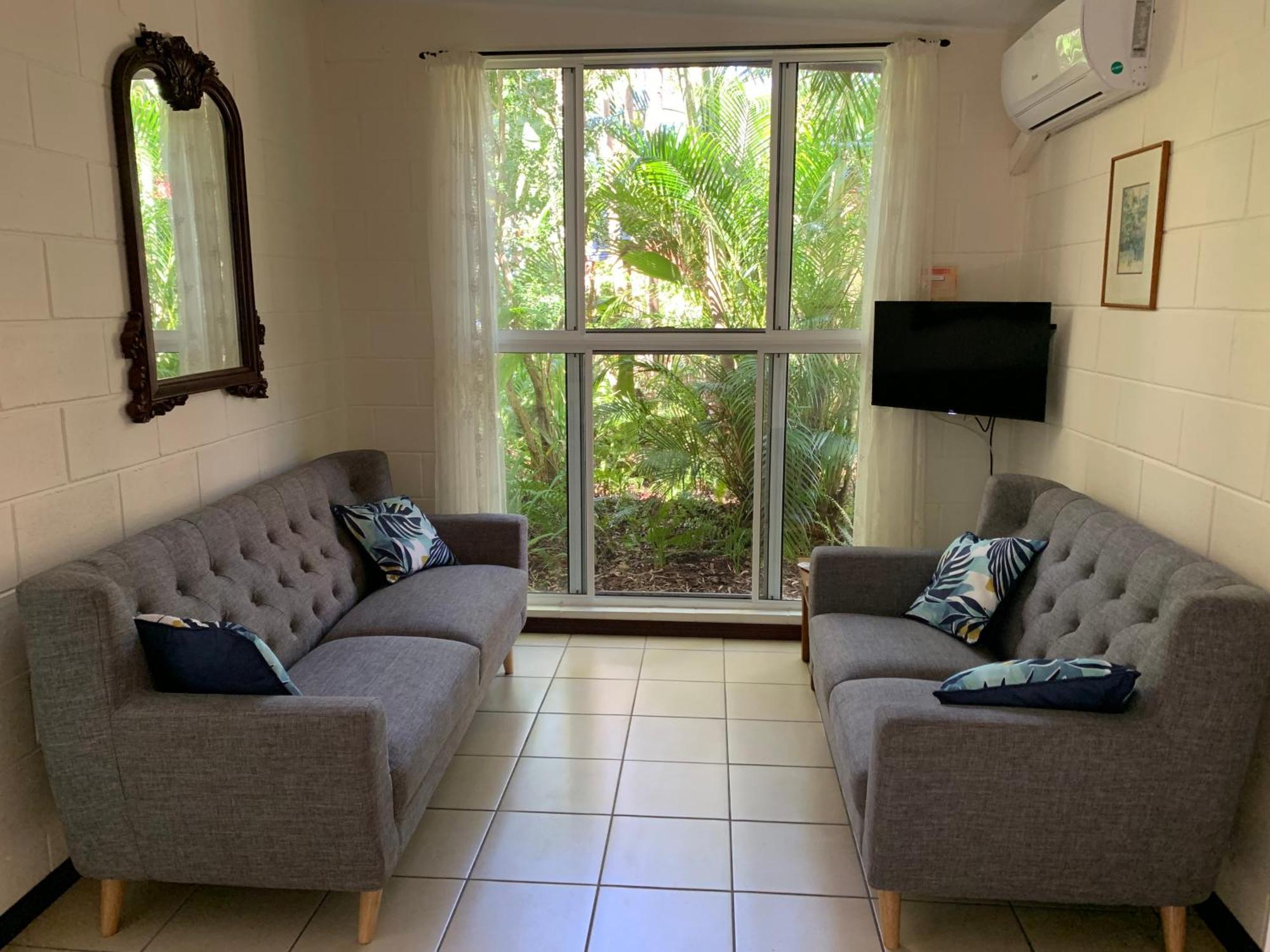 Shambhala Retreat Magnetic Island Cottages Nelly Bay Экстерьер фото