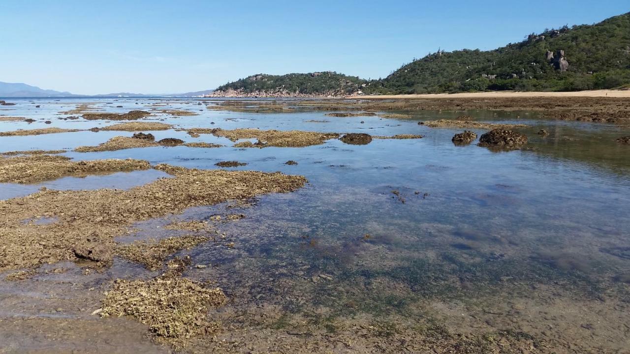 Shambhala Retreat Magnetic Island Cottages Nelly Bay Экстерьер фото